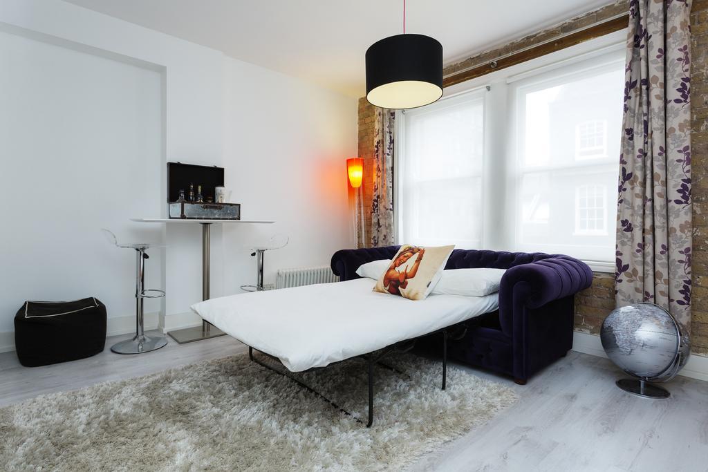 Veeve - Sophisticated Soho Apartment London Ngoại thất bức ảnh